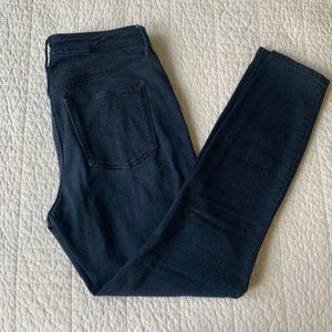 Dark blue high waisted skinny jeans